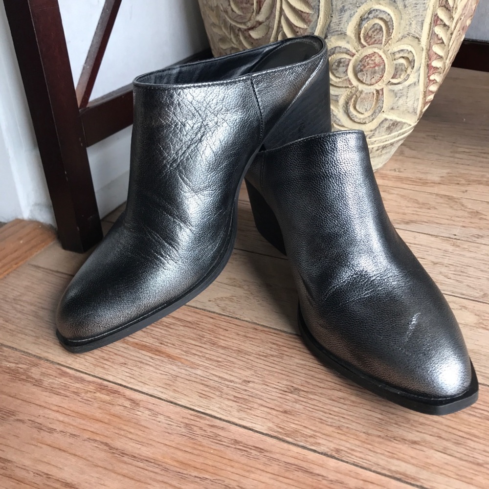 Chinese Laundry Metallic Leather Mules